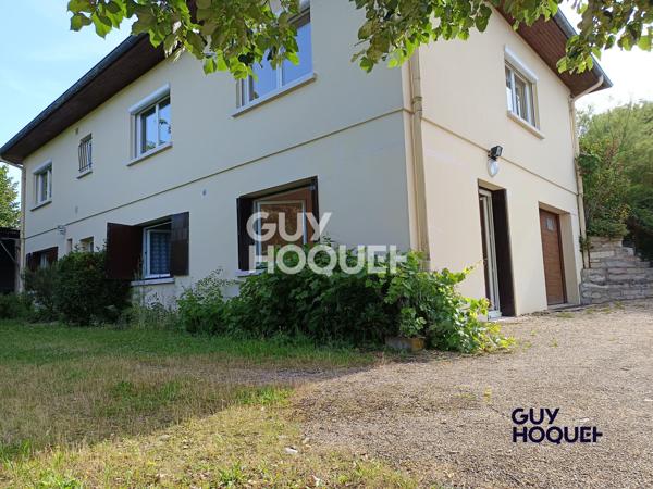 Maison Familliale avec grand terrain et jardin à Viriat