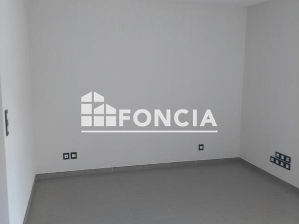 Location Studio 28.3 m² - 143 RUE JUPITER Juvignac 34990