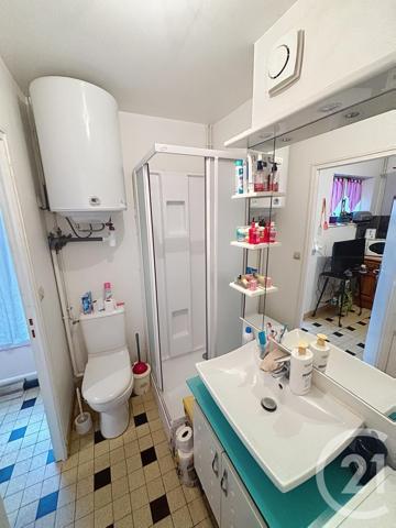 Immeuble à vendre  90 m2 VALMONT - 76