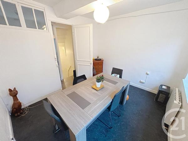 Immeuble à vendre  90 m2 VALMONT - 76