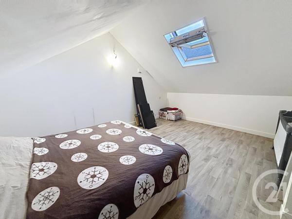 Immeuble à vendre  90 m2 VALMONT - 76