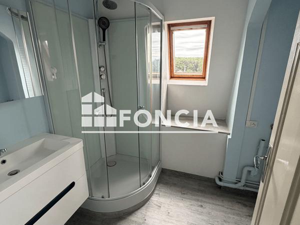 Location Appartement 3 pièces 83 m² - Flers 61100
