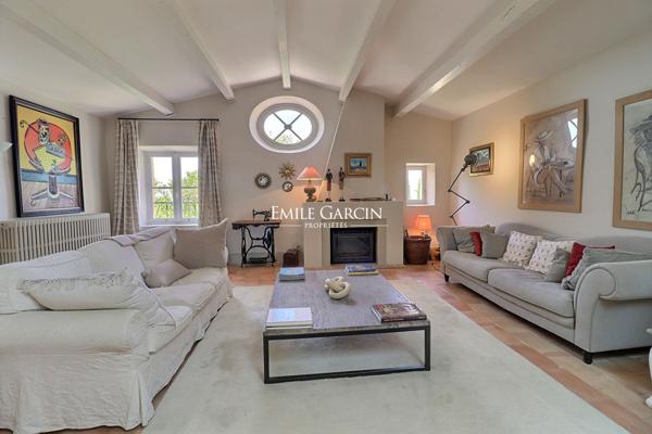 A vendre - Appartement d'exception dans un Domaine privé - A 25 minutes d'Aix -en -Provence