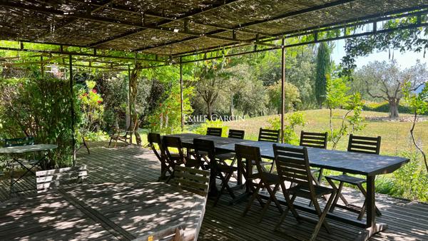 A vendre - Appartement d'exception dans un Domaine privé - A 25 minutes d'Aix -en -Provence