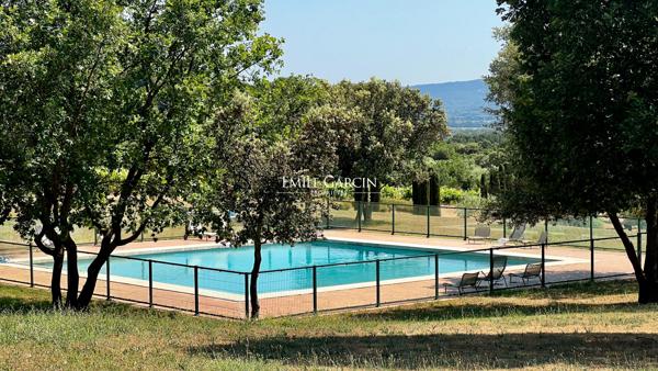 A vendre - Appartement d'exception dans un Domaine privé - A 25 minutes d'Aix -en -Provence