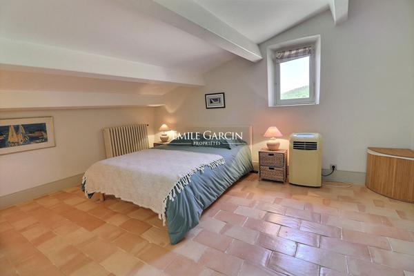 A vendre - Appartement d'exception dans un Domaine privé - A 25 minutes d'Aix -en -Provence
