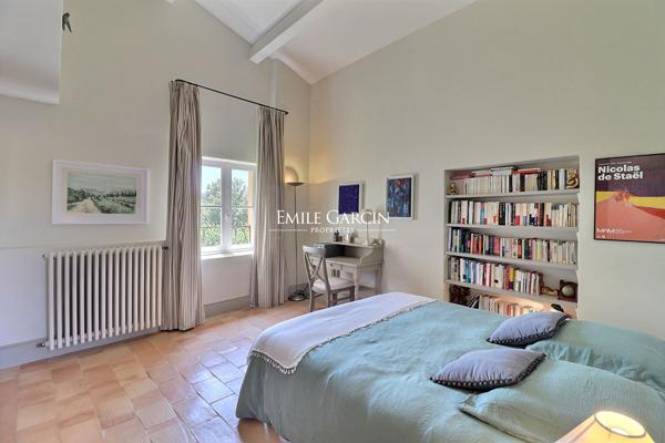 A vendre - Appartement d'exception dans un Domaine privé - A 25 minutes d'Aix -en -Provence