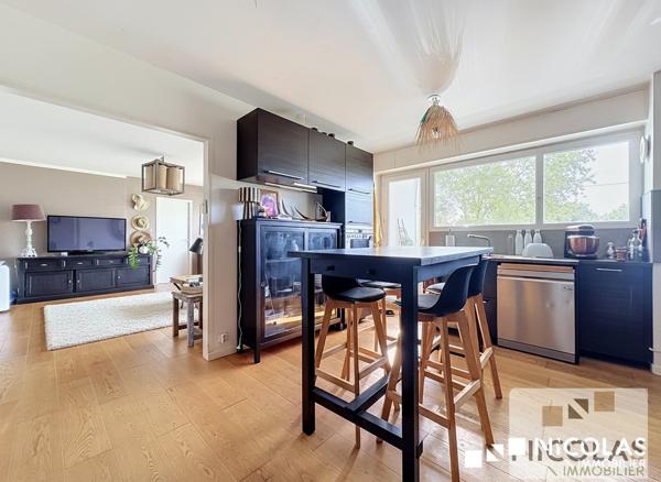 Appartement lumineux 117m² – résidence calme