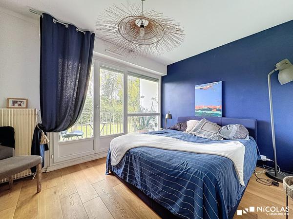 Appartement lumineux 117m² – résidence calme