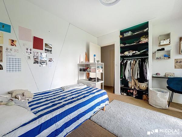 Appartement lumineux 117m² – résidence calme