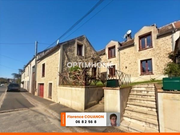 Maison atypique idéale pour recevoir à Sainte Mesme (78) – 230 m², 5 chambres, garage pour 3 voitures.