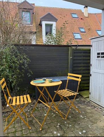 A 100 m de le mer, Pied,à-terre idéal pour profiter du littoral