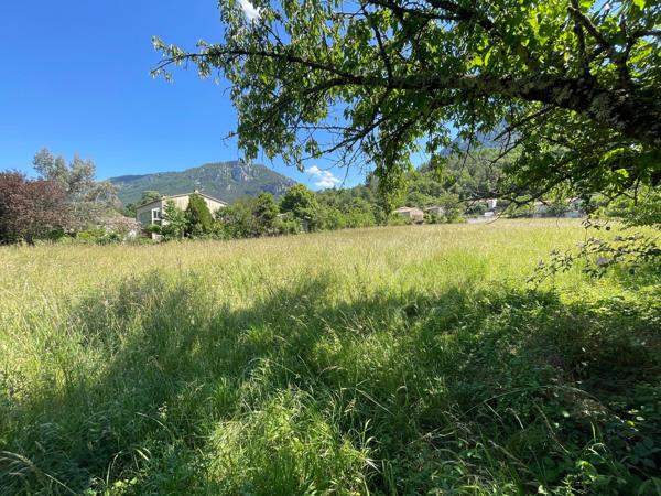 11500 PROCHE DE LIMOUX BEAU TERRAIN CONSTRUCTIBLE