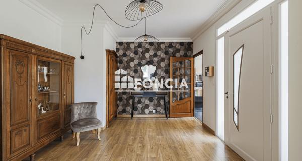À vendre Maison 7 pièces 259.8 m² - Saint-jean-de-moirans 38430