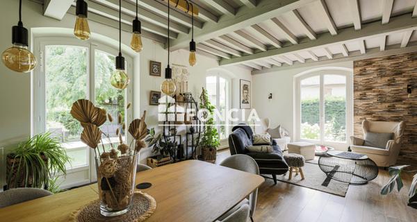 À vendre Maison 7 pièces 259.8 m² - Saint-jean-de-moirans 38430