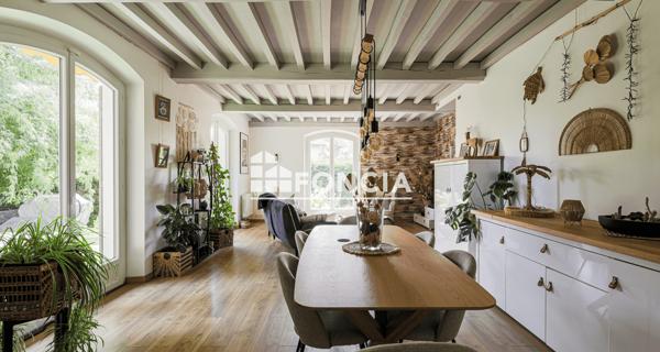À vendre Maison 7 pièces 259.8 m² - Saint-jean-de-moirans 38430