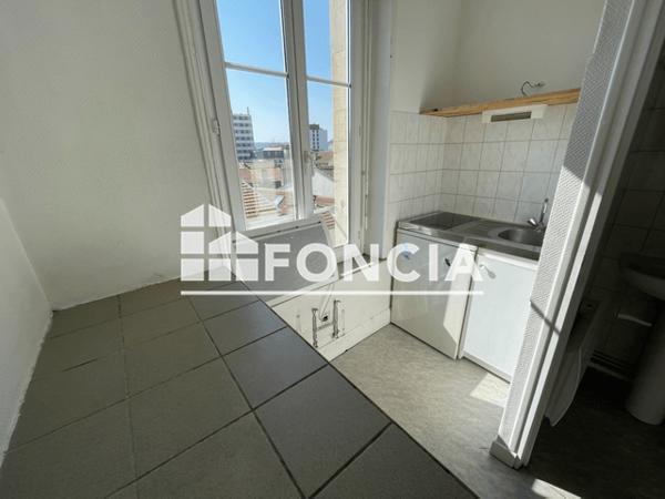 Location Studio 23.22 m² - 7 RUE DE MULHOUSE Nancy 54000