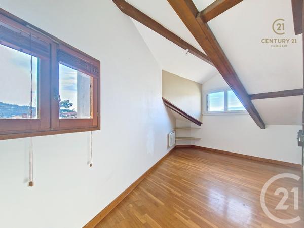 Appartement T3 à vendre  3 pièces - 62 m2 CONDRIEU - 69