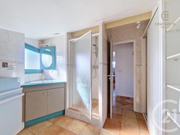 Appartement T3 à vendre  3 pièces - 62 m2 CONDRIEU - 69