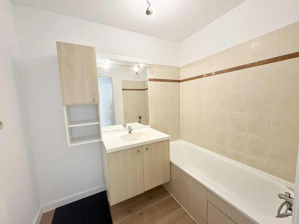 Appartement Carquefou 3 pièce(s) 60.60 m2