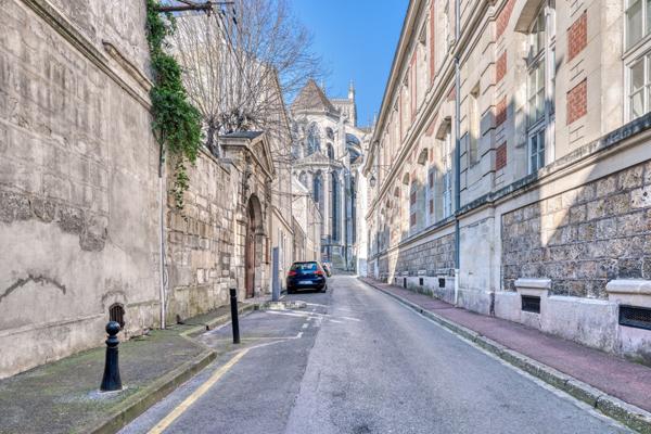 Appartement 3 pièces - 68 m² Exclusivité efficity