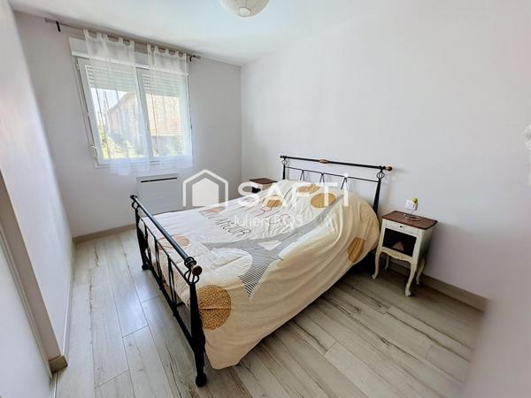 Coursan – Maison familiale 4 chambres avec piscine et suite parentale