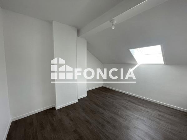 Location Appartement 2 pièces 29.1 m² - 7 RUE CLEMENT METEZEAU Charleville-mezieres 08000