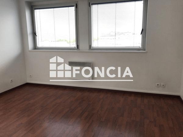 Location Appartement 3 pièces 69.62 m² - 3 RUE GOSSELET Lille 59000