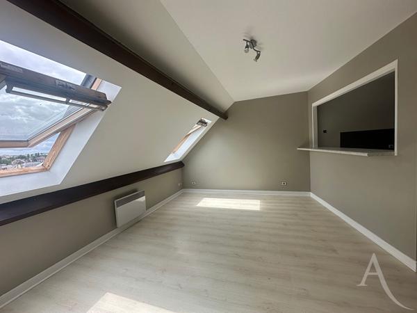 Studio 29 m² à LIMAY