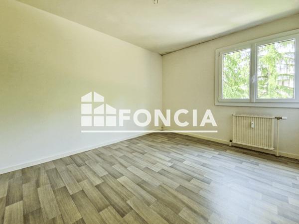 Location Appartement 4 pièces 88.9 m² - LE VERCORS II Voiron 38500
