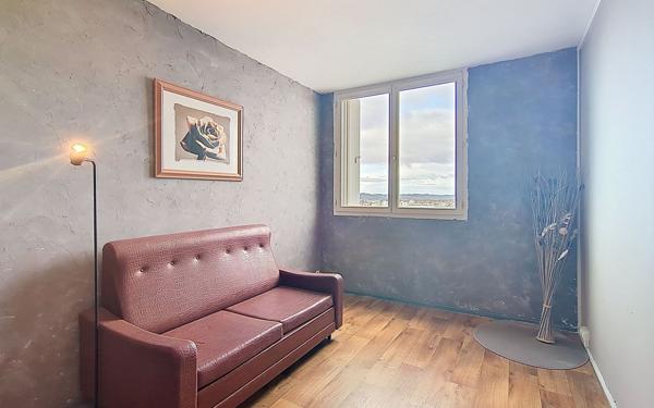 Appartement à vendre    4 pièces • 90 m2 Pau