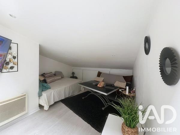 Immeuble à vendre 65,7 m² Ruca