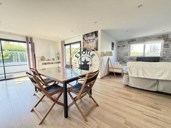 Montreuil-Juigné : maison T5 avec piscine à vendre