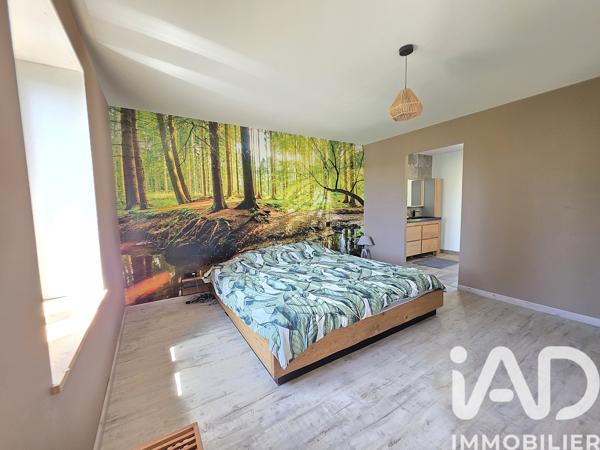 Maison à vendre 7 pièces 223,81 m² Saint-Gervais-d'Auvergne