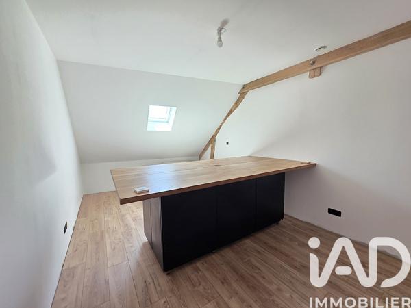 Maison à vendre 7 pièces 223,81 m² Saint-Gervais-d'Auvergne