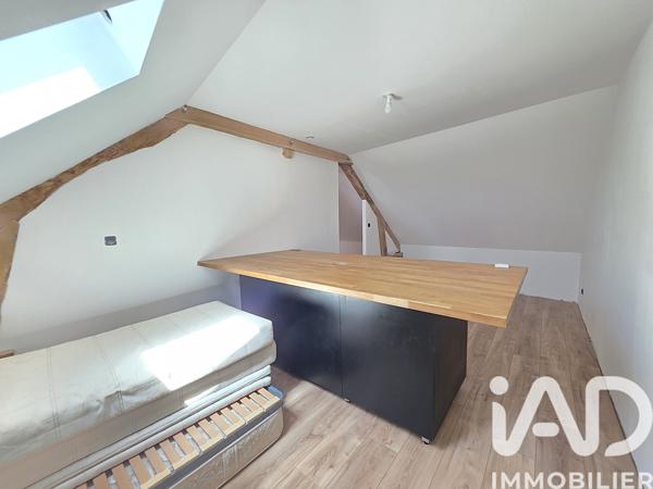 Maison à vendre 7 pièces 223,81 m² Saint-Gervais-d'Auvergne