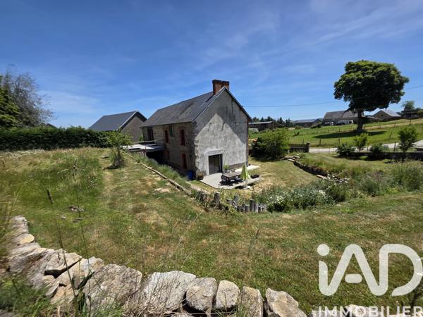 Maison à vendre 7 pièces 223,81 m² Saint-Gervais-d'Auvergne