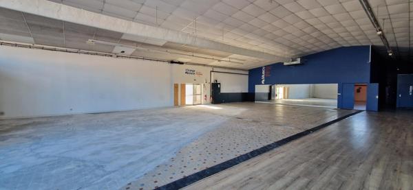 Local Commercial 510m² – Cholet