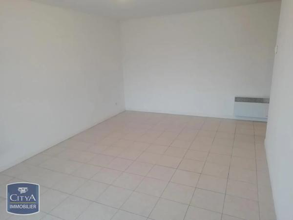 Appartement à louer 2 pièces 48.16m²