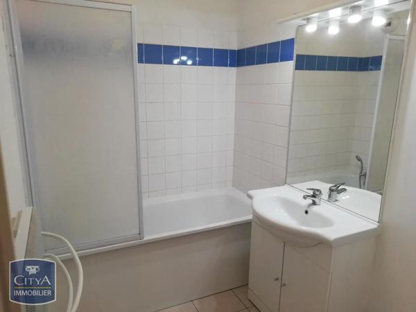 Appartement à louer 2 pièces 48.16m²