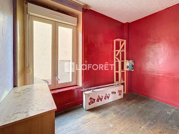 Achat local commercial Châlons-en-Champagne - 3 pièce(s) - 90 m² - 96 000 €