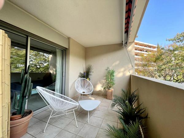 Rare à la vente - Appartement T2 avec garage - Centre-ville LE LAVANDOU