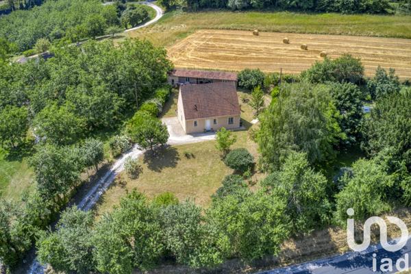 House for sale 3 rooms 122 m² Sarlat-la-Canéda