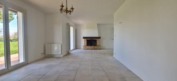 Saint-Rustice (31620) Maison rénovée avec vue dégagée