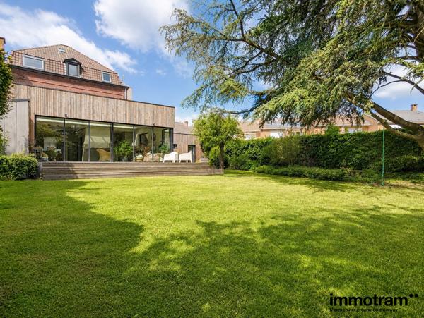 Vente Maison 290m 2 - 7 chambre(s) - Wasquehal, • Réf. VM29183