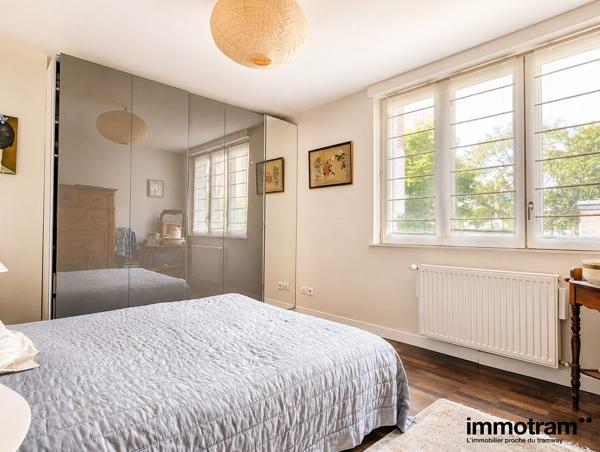 Vente Maison 290m 2 - 7 chambre(s) - Wasquehal, • Réf. VM29183