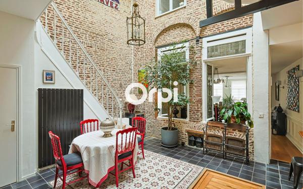 Maison à vendre    7 pièces • 230 m2 Lille
