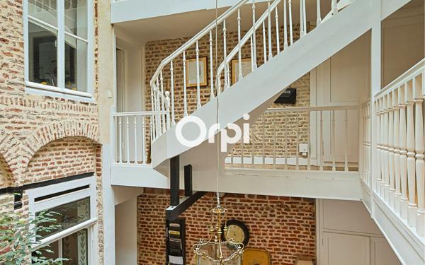 Maison à vendre    7 pièces • 230 m2 Lille