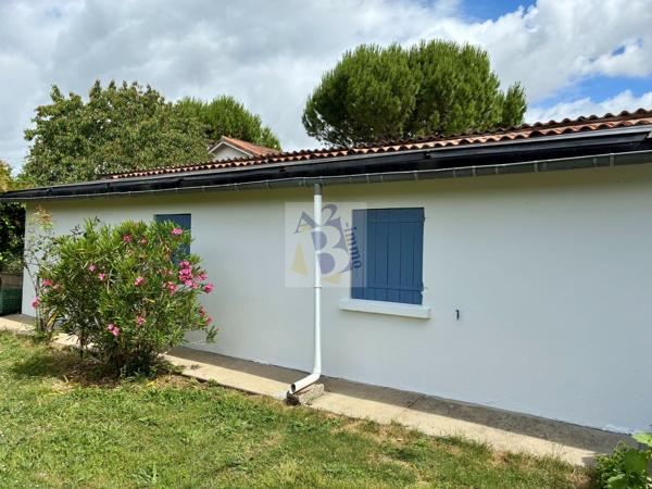 Vente maison L Isle D Espagnac (16340), 120.00m² avec 5 pièce(s) dont 3 chambre(s) sur 2800.00m² de terrain. Agence Allard Brimeaud