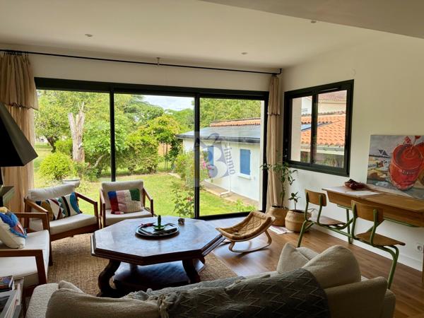 Vente maison L Isle D Espagnac (16340), 120.00m² avec 5 pièce(s) dont 3 chambre(s) sur 2800.00m² de terrain. Agence Allard Brimeaud
